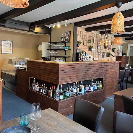 Hotel Vin & Gastro 아벤라 외부 사진